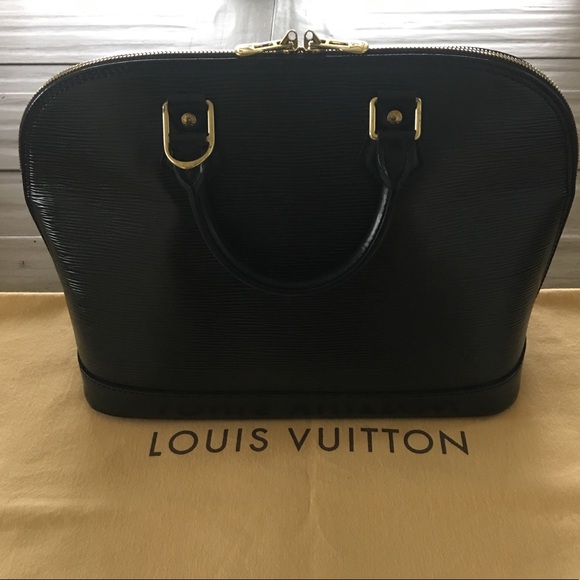 Louis Vuitton Noir Epi Alma - Picture 2 of 7